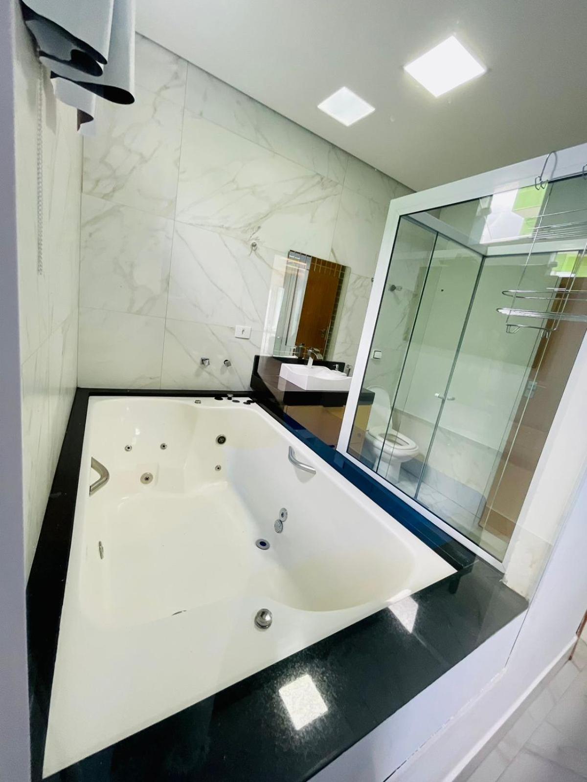 Casa Com Piscina E Hidromassagem Praia Enseada. Guaruja Luaran gambar